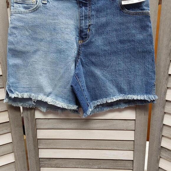 Girls' Bermuda Denim Shorts | Art Class | XX Large (16/18) - Picture 2 of 9